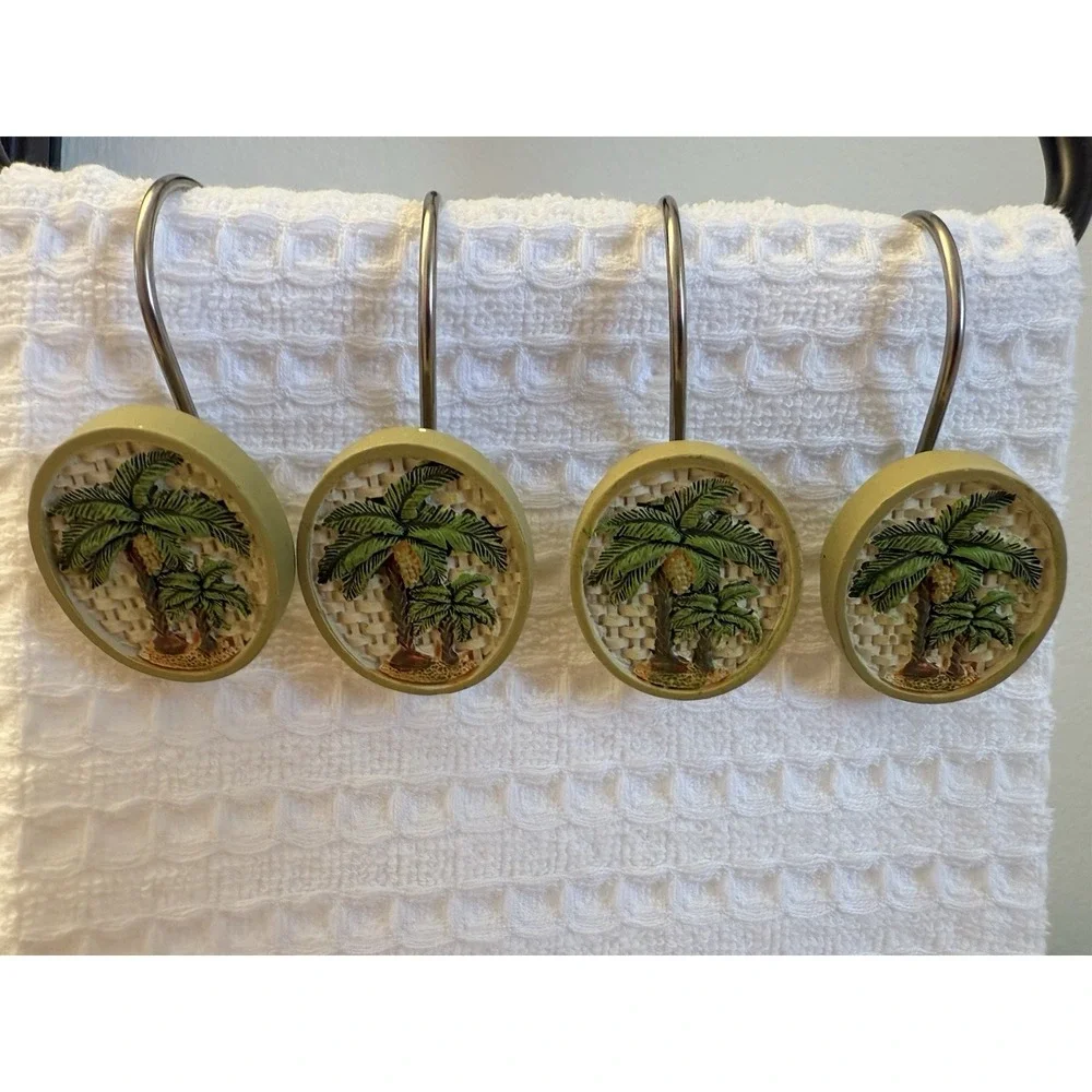 Vintage Bed Bath & Beyond Avanti Linens Colony Palm Collection 12 Shower Hooks‎